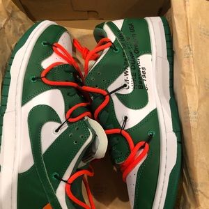 Off White Nike SB Dunk Low Pro Size 7 (Adult)